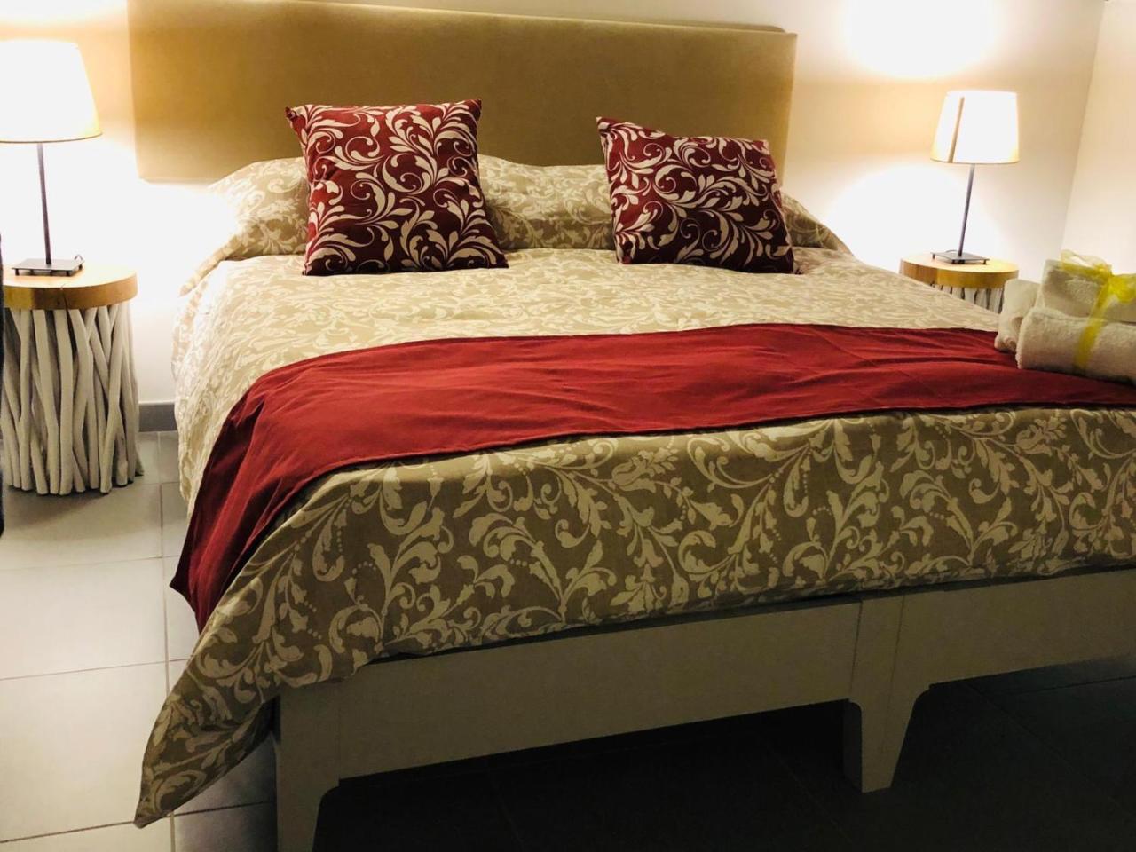 B&B Ohana Palermo Luaran gambar
