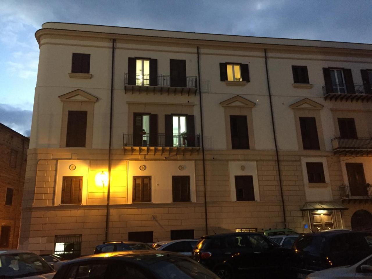 B&B Ohana Palermo Luaran gambar